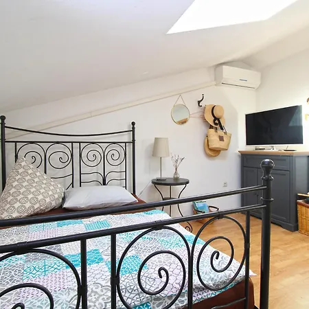 House Kada 1572 Holiday home *