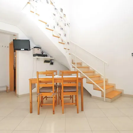 House Kada 1572 Holiday home